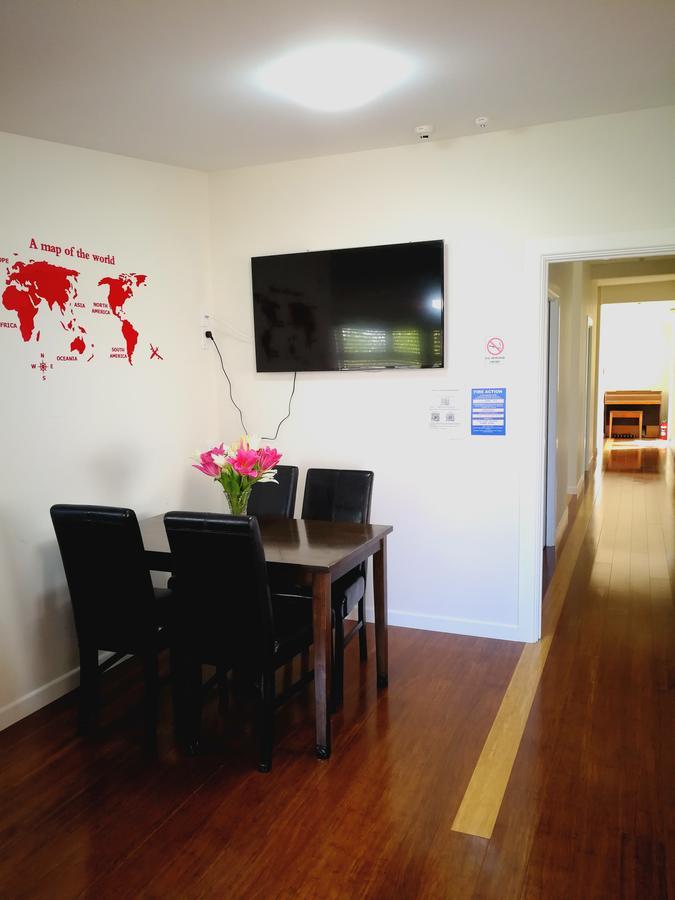 Oxford Queenette Backpackers Екстер'єр фото